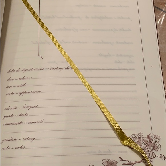 Leather bound wine journal - Picture 11 of 11